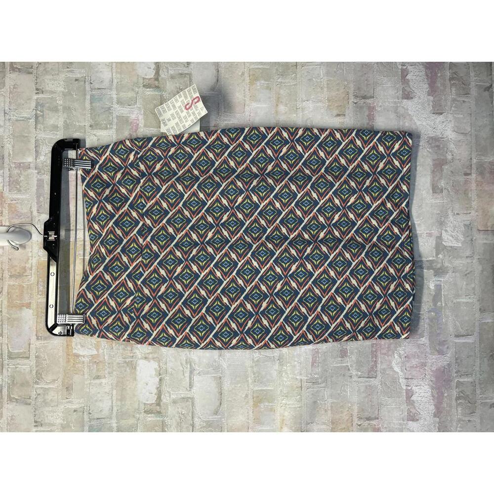 LuLaRoe Cassie Skirt NWT Small